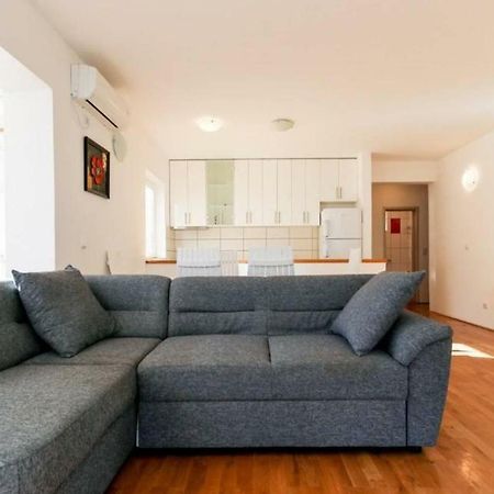 Sun Apartment Kotor Bagian luar foto